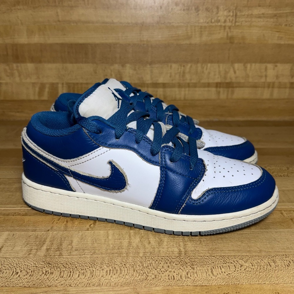 Jordan 1 Low Deep Royal Blue White Sneakers FN9137-141 Kids Size 6Y Women's 7.5